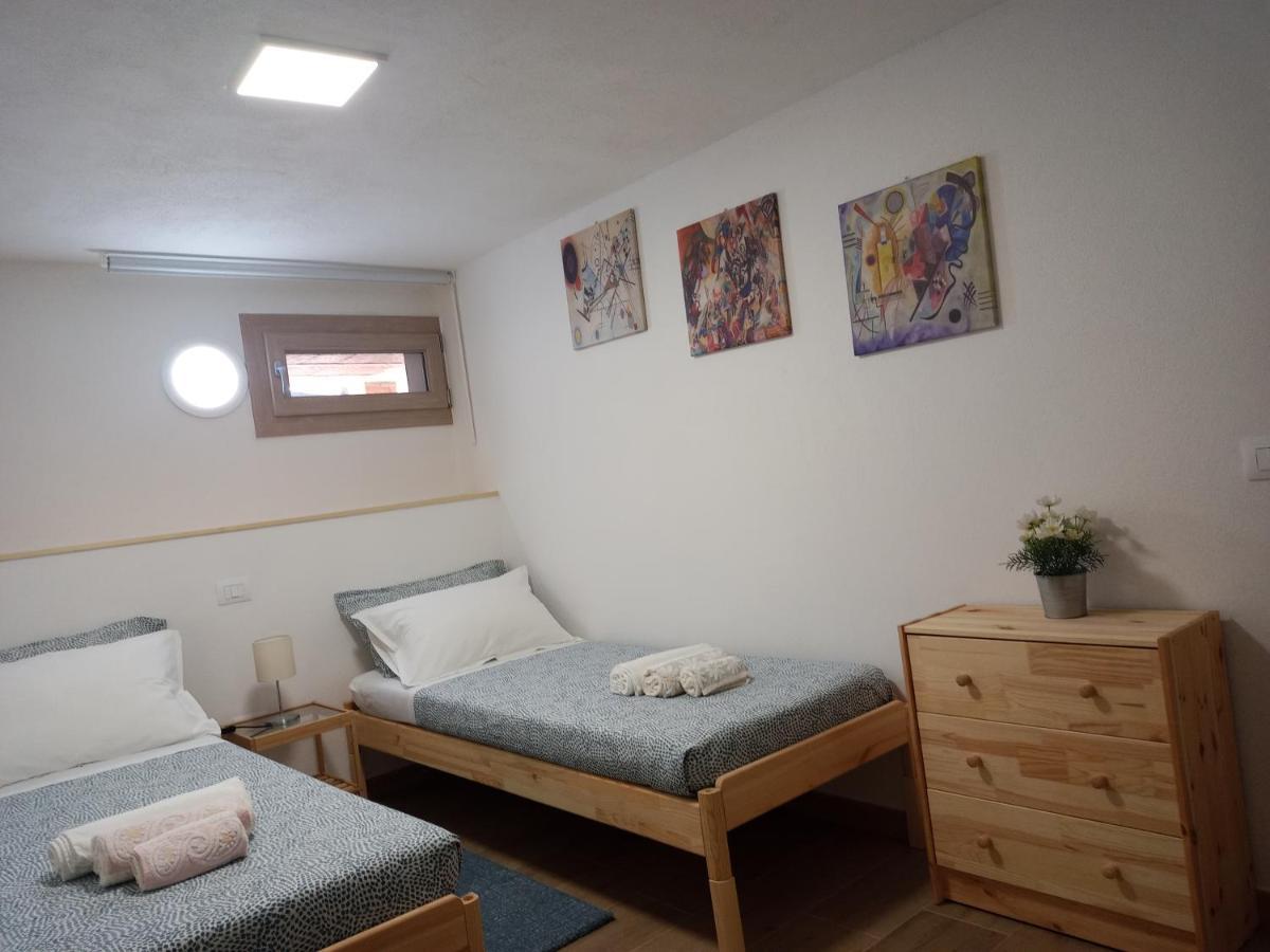 Vacanze Nella Casetta Pula Dış mekan fotoğraf